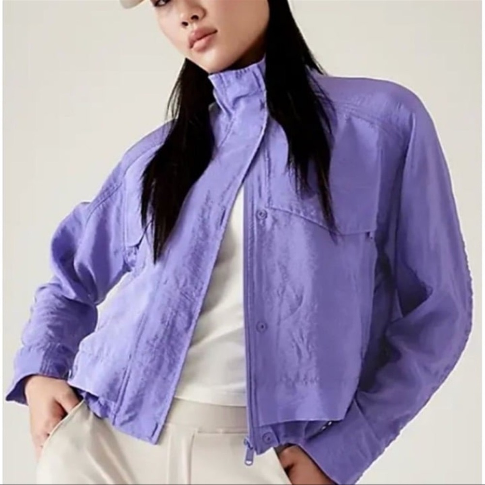 Athletes Arrival Rain Jacket Size Medium